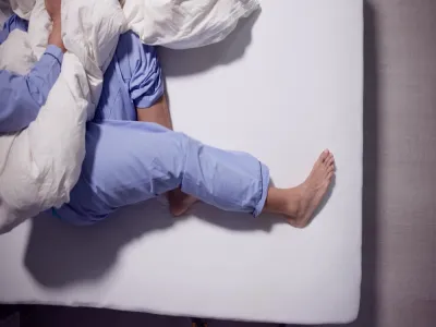 9. متلازمة تململ الساقين