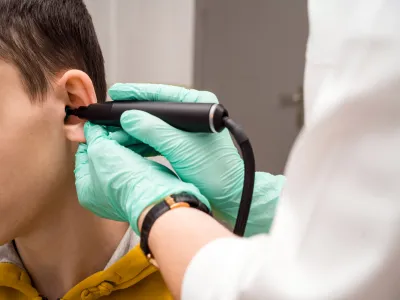 مخاطر عمليات تجميل الأذن