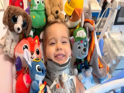 طبيب لبناني ينقذ طفلًا من الموت