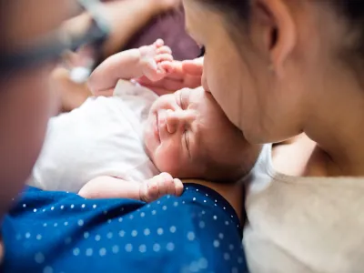 أسباب هبوط الرحم وعوامل الخطر