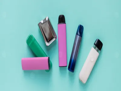 هل تساعد السجائر الالكترونية على الاقلاع عن التدخين