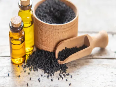 فوائد زيت حبة البركة وأضراره