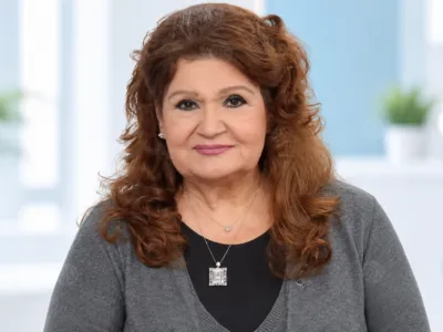 إصابة ميمي جمال بعد السقوط