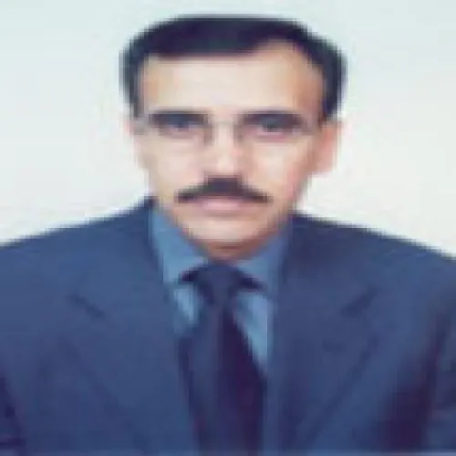د. محمد ابو السمن اخصائي في جراحة تجميلية