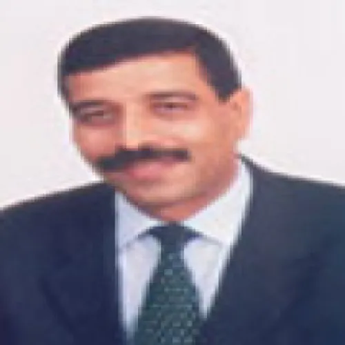 الدكتور عمر الشوبكي اخصائي في جراحة تجميلية