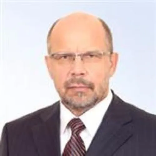 الدكتور زييجنوف روسززاك اخصائي في الجلدية والتناسلية
