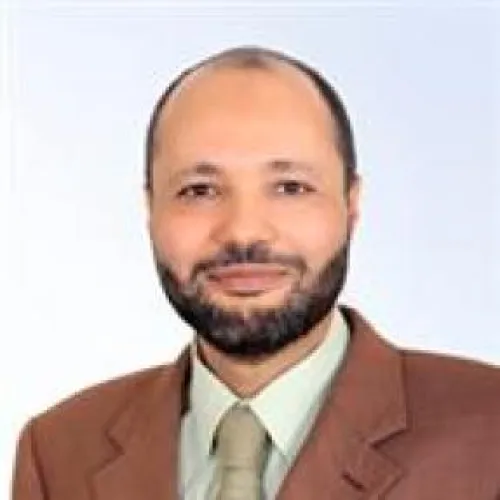 الدكتور طارق محمد فياض اخصائي في الغدد الصماء