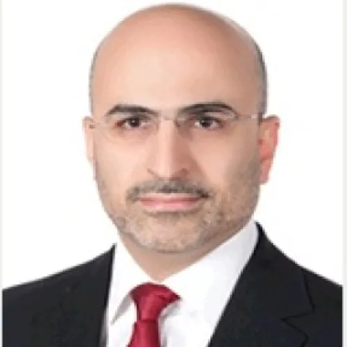 الدكتور يعقوب عبدالله الحمادي اخصائي في جراحة العظام والمفاصل