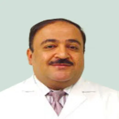 د. حازم الحمزاوي اخصائي في طب عيون