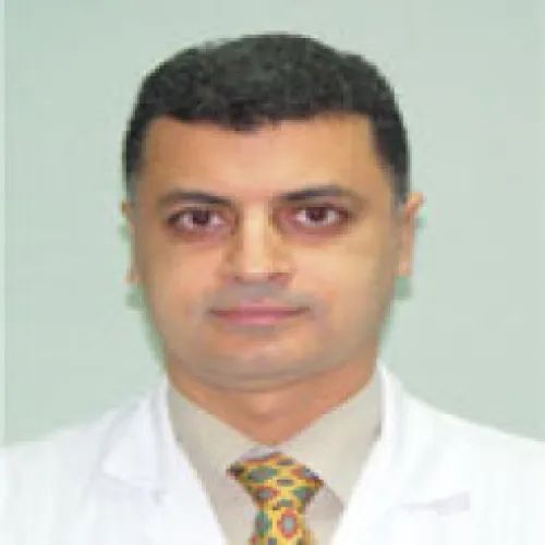 د. طارق النجار اخصائي في طب عيون