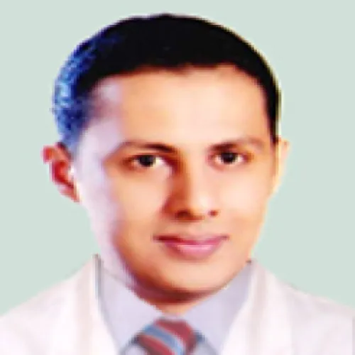 د. عمرو محفوظ محمد اخصائي في طب عيون