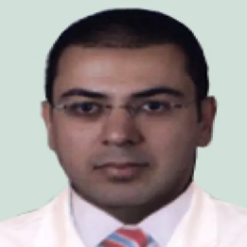 د. محمد الميهى اخصائي في طب عيون