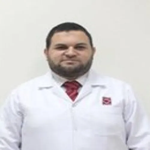 د. رائد محمد عيسي اخصائي في طب عيون
