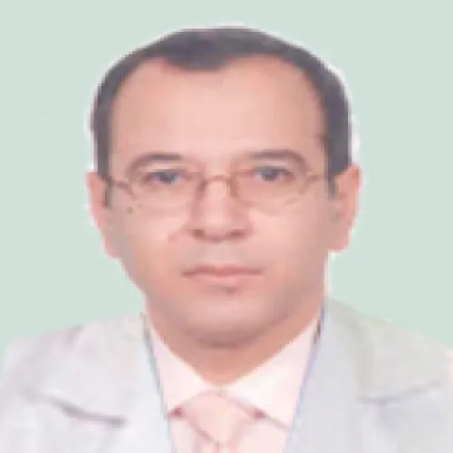 د. هشام عبد العزيز احمد اخصائي في الأنف والاذن والحنجرة