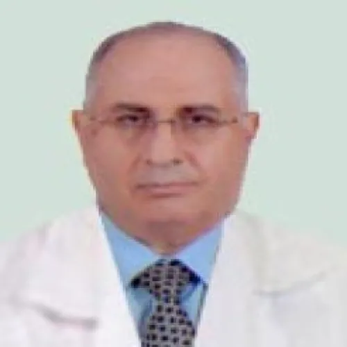 د. حسين حيدر الشيشينى اخصائي في طب عيون