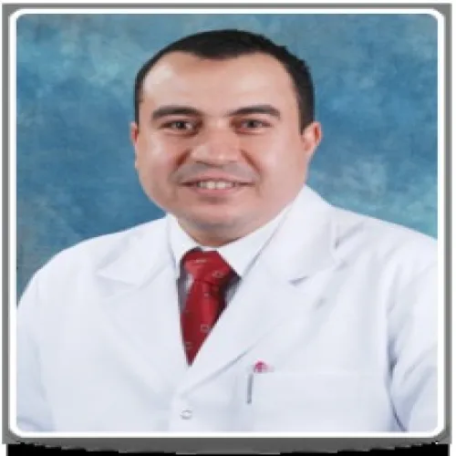 د. عمر عبدالدايم اخصائي في صدرية