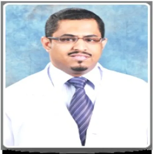 د. علي عبدالله اخصائي في طب اسنان