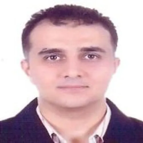 الدكتور احمد محمد عامر اخصائي في نسائية وتوليد