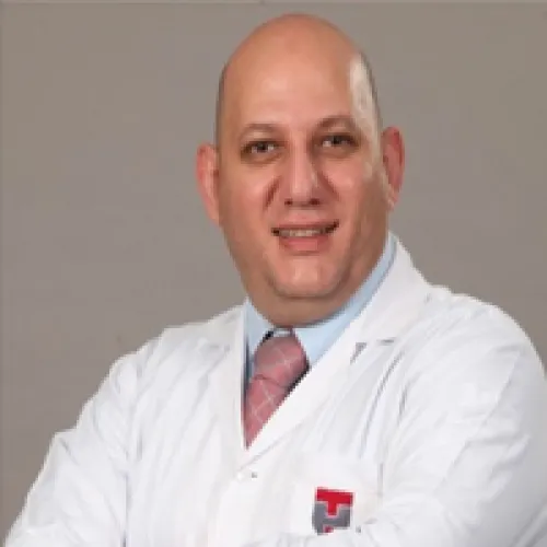 د. هاني رمضان قروط اخصائي في طب اسنان