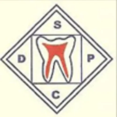 مستوصف الشامل لطب الاسنان اخصائي في 