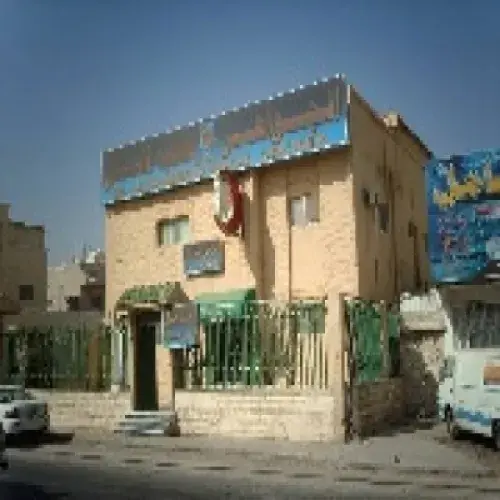 مستوصف الجواهر لطب الاسنان اخصائي في 