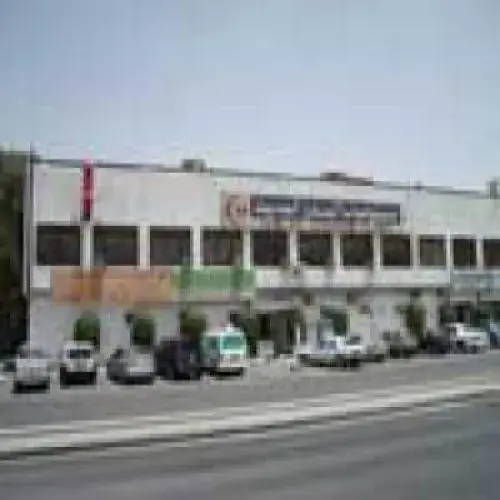 مستوصف الملزالحديث اخصائي في 