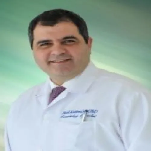د. نبيل قبلاوي اخصائي في الجلدية والتناسلية