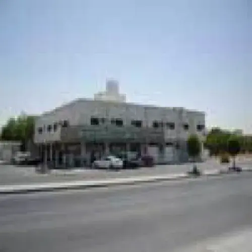 مستوصف الخالديه الطبى اخصائي في 