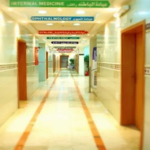 مستوصف الخلود الطبي اخصائي في 