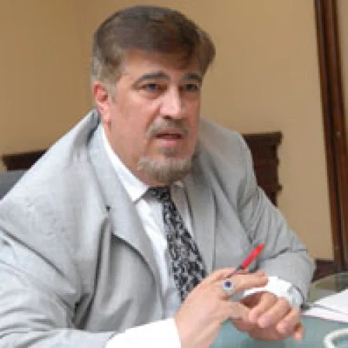 د. احمد الحربي اخصائي في علاج طبيعي