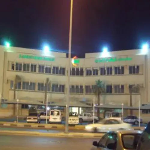 مستوصف المغلوث الطبي اخصائي في 