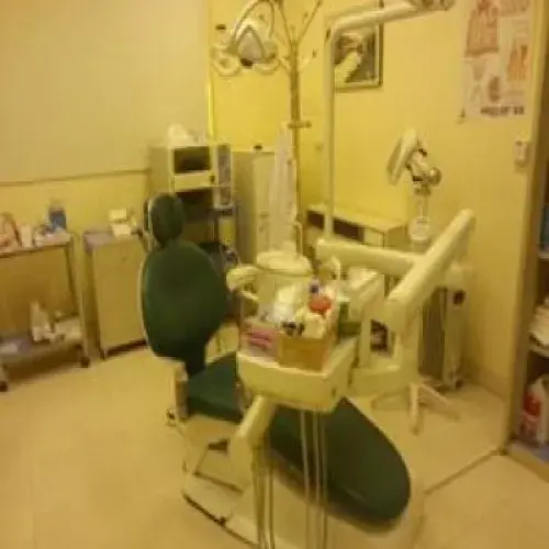 مستوصف لا باس الطبي اخصائي في 