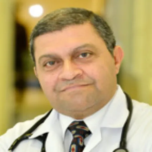 د. بديع سعد خليل اخصائي في باطنية
