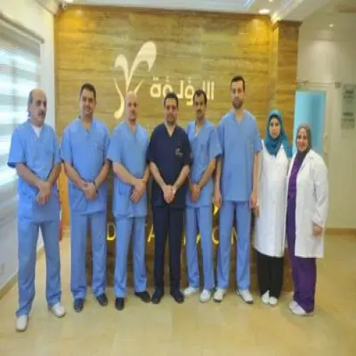 مركز اللؤلؤة لطب الاسنان اخصائي في 