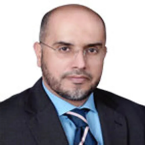 د. خالد المري اخصائي في القلب والاوعية الدموية