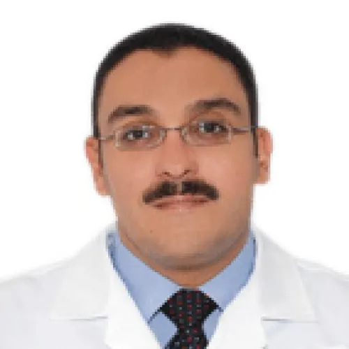 د. اسلام محروس اخصائي في القلب والاوعية الدموية