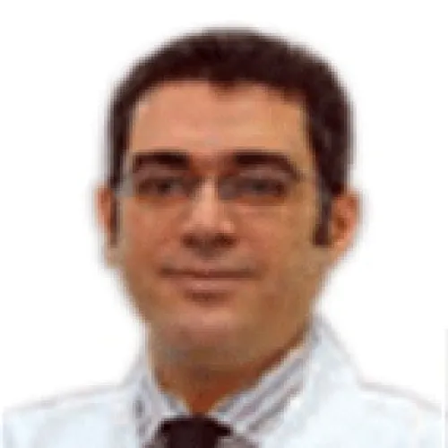 د. احمد البسيوني اخصائي في الأنف والاذن والحنجرة
