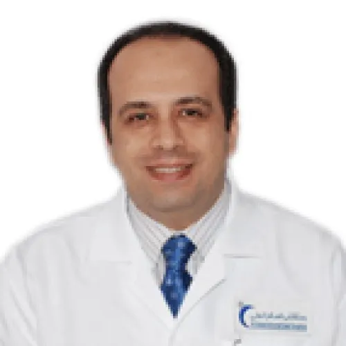 د. علاء الدين عبد المقصود اخصائي في جراحة الكلى والمسالك البولية والذكورة والعقم