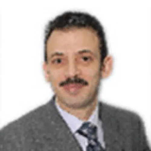 د. ايهاب حسين اخصائي في جراحة العظام والمفاصل