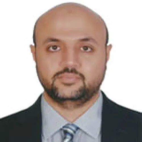 د. طارق محمد العبد السلام اخصائي في طب أطفال