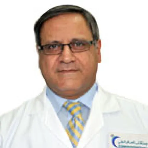 د. محمود عماد الدين سالم اخصائي في نسائية وتوليد