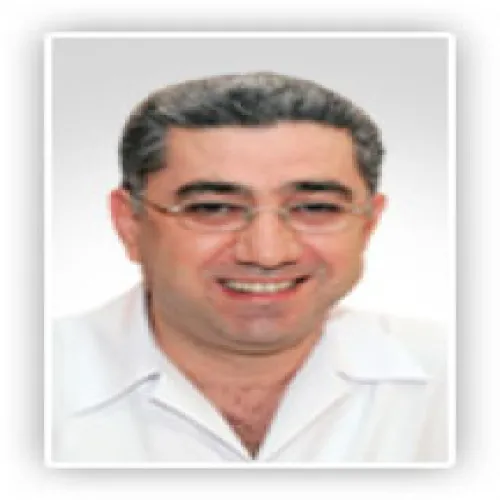د. خالد احمد الشيخ اخصائي في طب اسنان