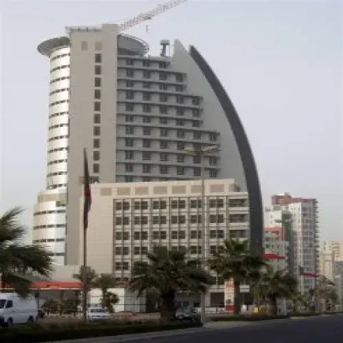 مستشفى السيف اخصائي في