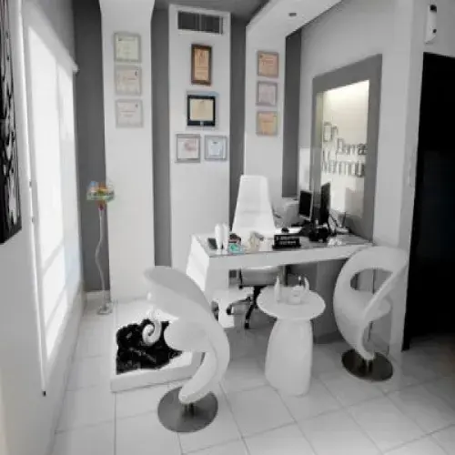 مركز جنتل لطب الاسنان اخصائي في طب اسنان