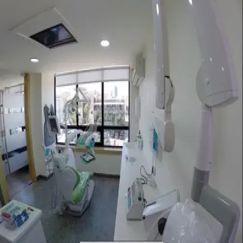 عيادات موسى لطب الاسنان اخصائي في طب اسنان