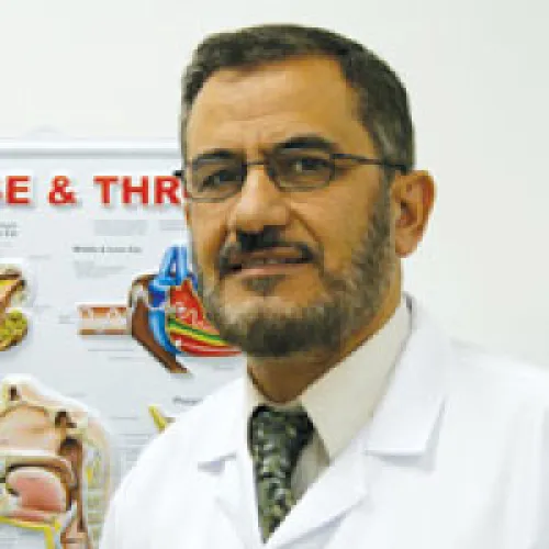 د. عامر خطاب اخصائي في الأنف والاذن والحنجرة