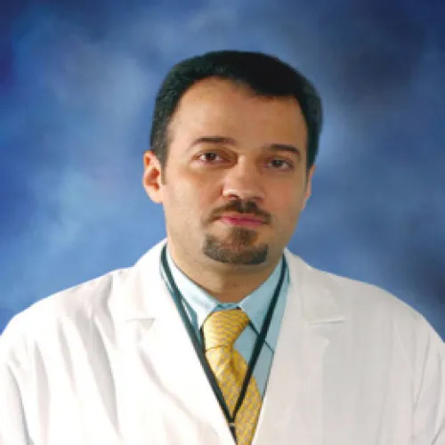 د. خالد بكر عالم اخصائي في طب الاسرة
