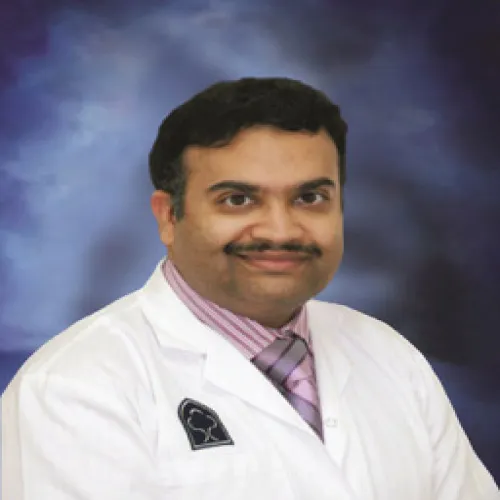 د. ياسر خياط اخصائي في الجهاز الهضمي والكبد