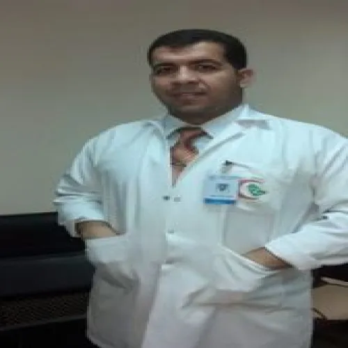 الدكتور حسن محمد سالم الحاطي اخصائي في طب اسنان