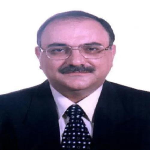الدكتور احمد ناظم طلس اخصائي في طب اسنان